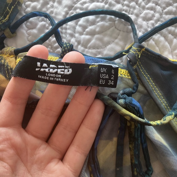 Jaded London Long Sleeve Mesh Abstract Crop Top - Picture 5 of 6